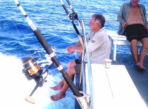Fishing with Sea Hunter Fishing with Sea Hunter