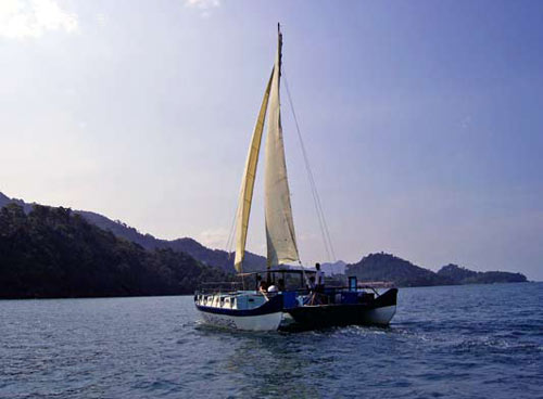 A relaxing day trip off the west coast of Koh Chang by the Sea Adventures Catamaran